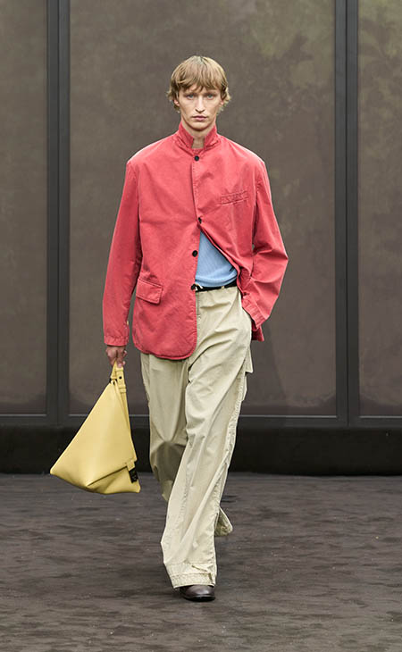 "الانطباع الأول" حملة فيراغامو لموسم ربيع وصيف 2026